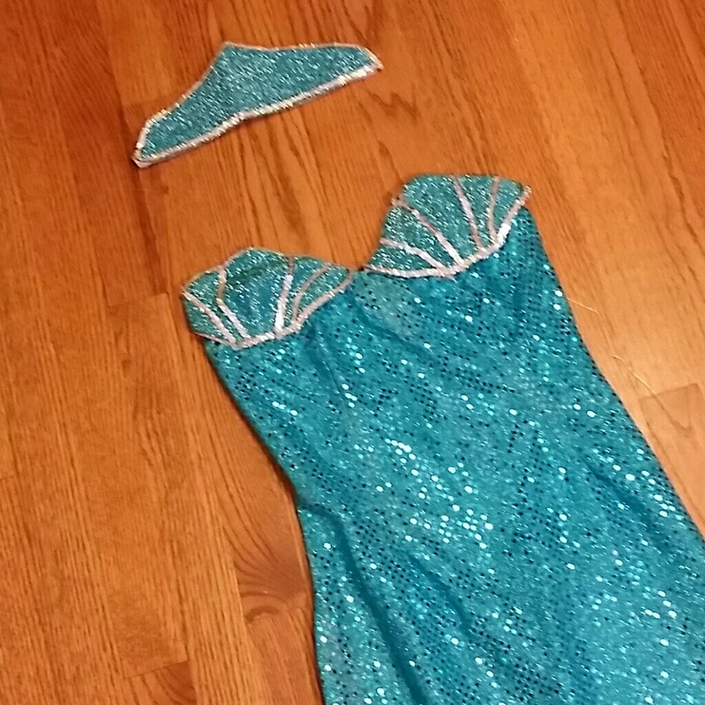 Sexy Mermaid costume - Picture 4 of 7